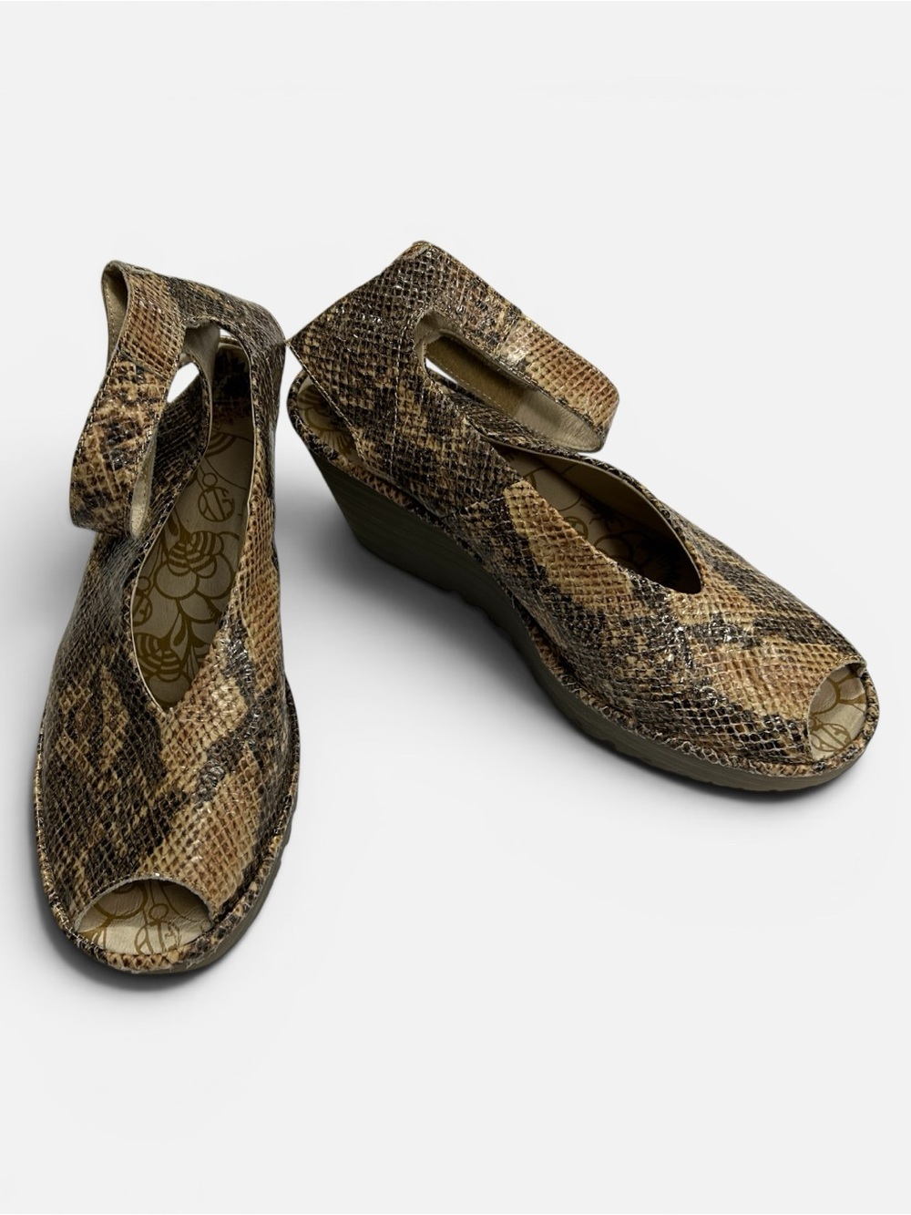 Fly London Yala Snakeskin Print Wedge Sandals Ankle Strap EU Sz 41 US 10